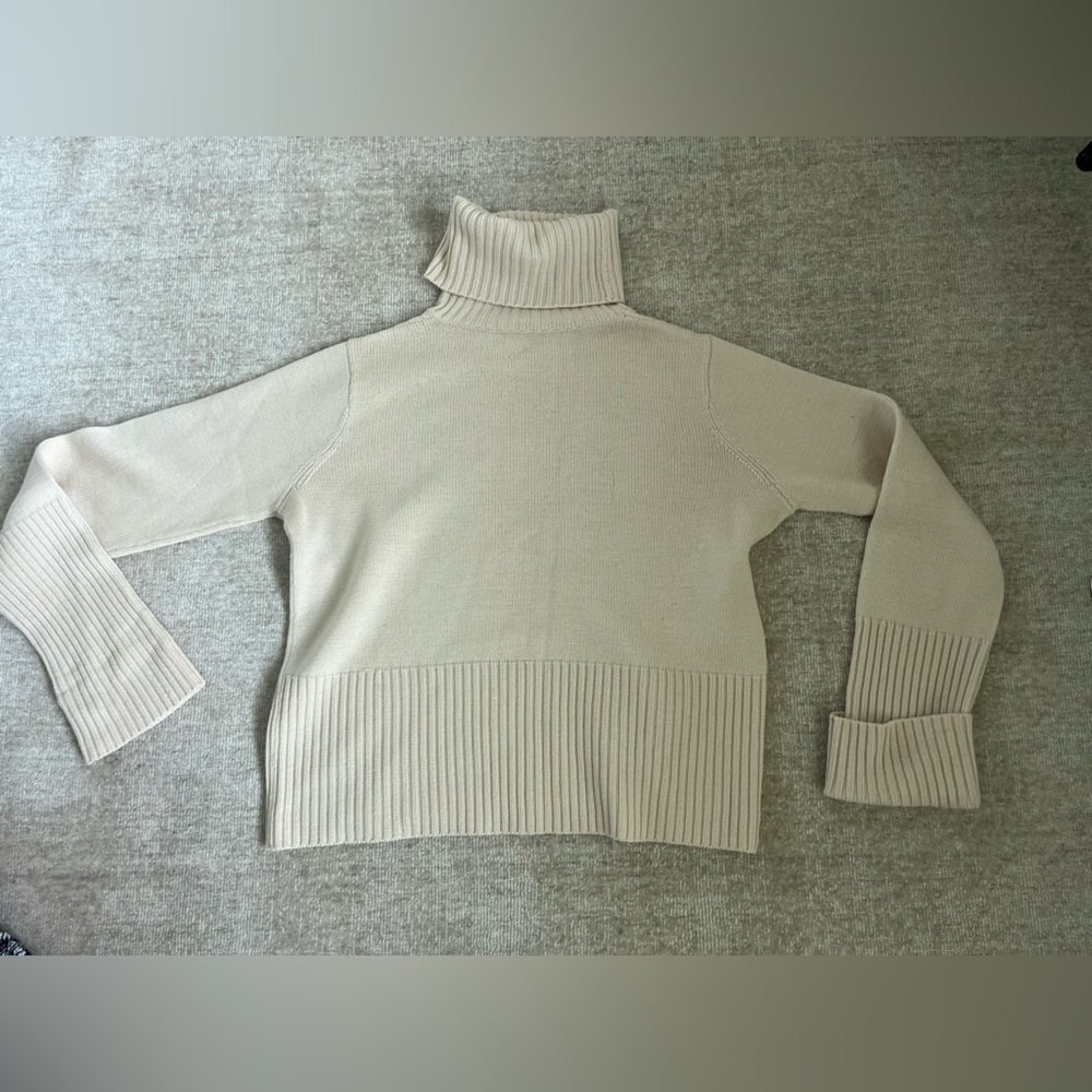 Baobei Merino wool turtle neck sweater - Picture 7 of 9